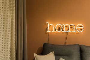 Những ý tưởng trang trí nội thất sáng tạo với đèn neon